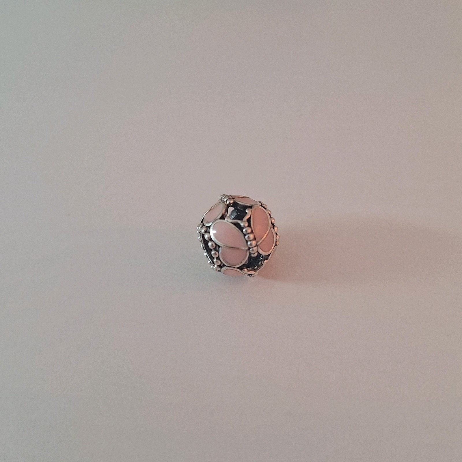Pandora bedel vlinders (retired), Sieraden, Tassen en Uiterlijk, Bedels, Pandora, Ophalen of Verzenden, Zo goed als nieuw, 1 bedel