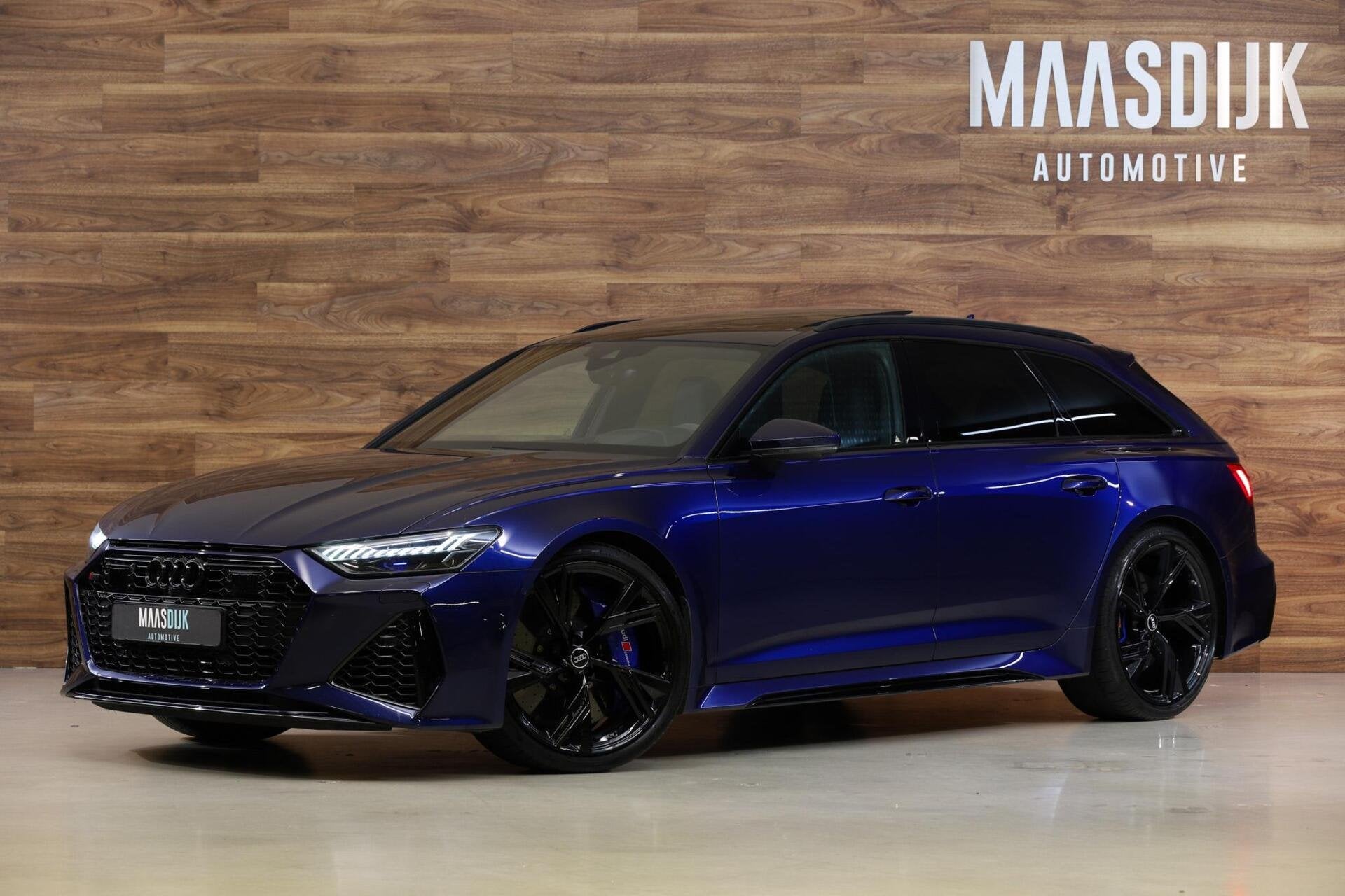 Audi RS 6 Avant TFSI Quattro|Dynamic+|Pano|B&O|HUD|360|Carbo, Automaat, Dealer onderhouden, Gebruikt, Adaptive Cruise Control
