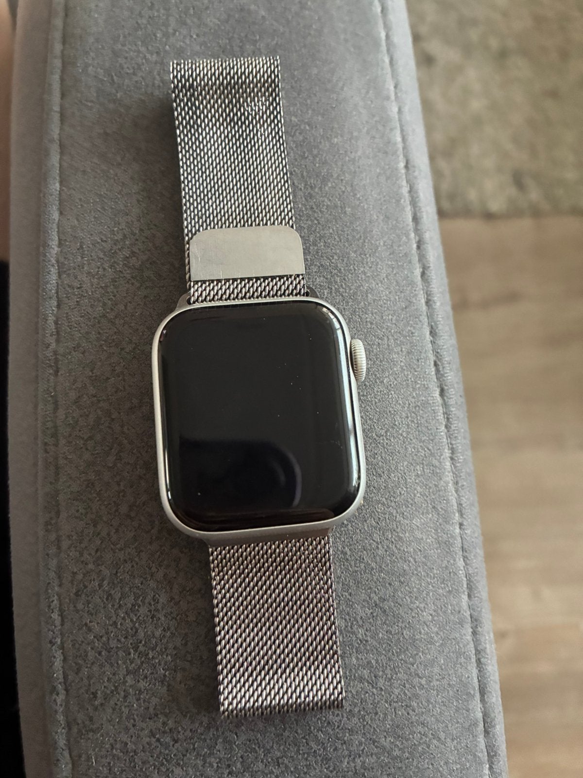 Apple watch 5 serie 40mm + bandje & oplader, Gebruikt, IOS, Ophalen of Verzenden, Waterdicht