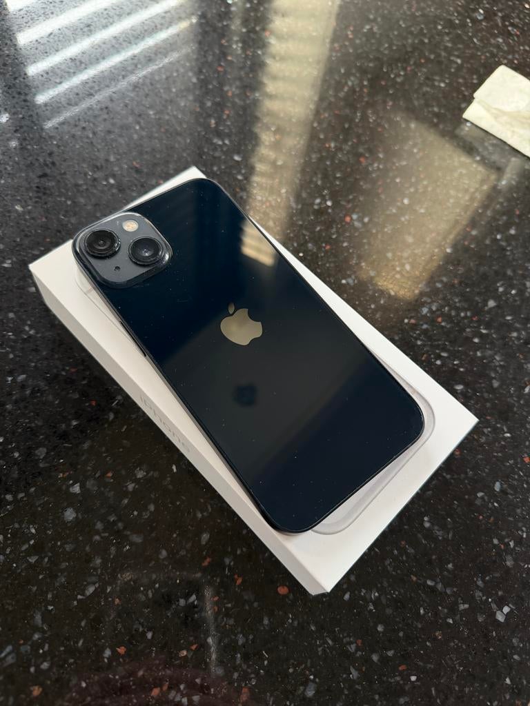 iPhone 13 Nachtblauw - Scherm Krasvrij, Telecommunicatie, Mobiele telefoons | Apple iPhone, Blauw, IPhone 13, Ophalen of Verzenden