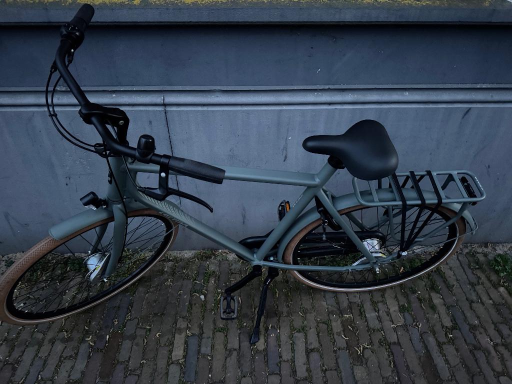 Cortina Foss V7 H59 herenfiets Amarin Green met naafdynamo, Fietsen en Brommers, Fietsen | Heren | Herenfietsen, Zo goed als nieuw