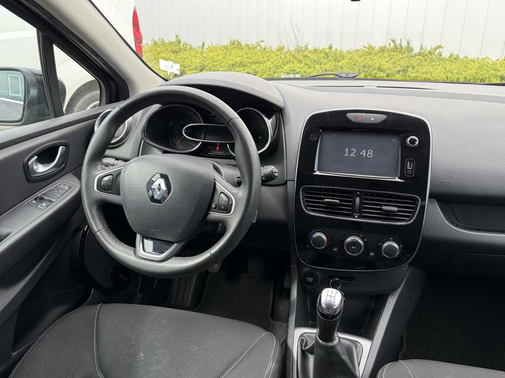 Renault Clio 0.9 TCe Limited 2017 | Navi | Cruise | Airco |, Auto's, Renault, 898 cc, Gebruikt, Origineel Nederlands, Handgeschakeld