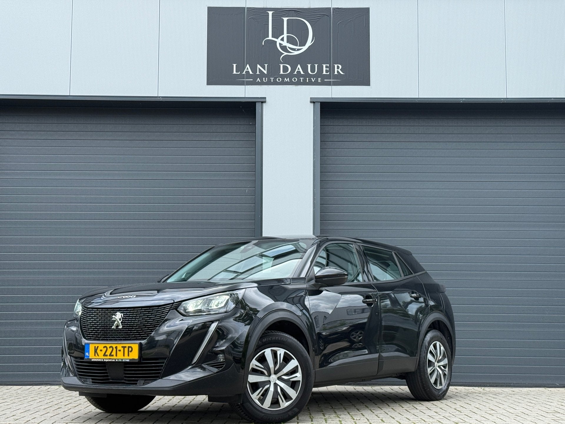 Peugeot 2008 1.2 PureTech BTW FACELIFT / DB RIEM NIEUW / CAM, Auto's, Peugeot, 101 pk, Gebruikt, Euro 6, 1199 cc