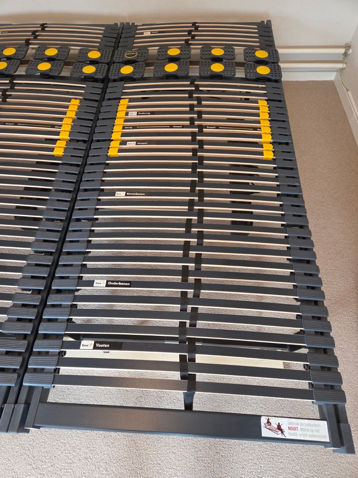 2x Elektrisch verstelbare lattenbodems met matrassen, Huis en Inrichting, Slaapkamer | Matrassen en Bedbodems, Ophalen, Gebruikt