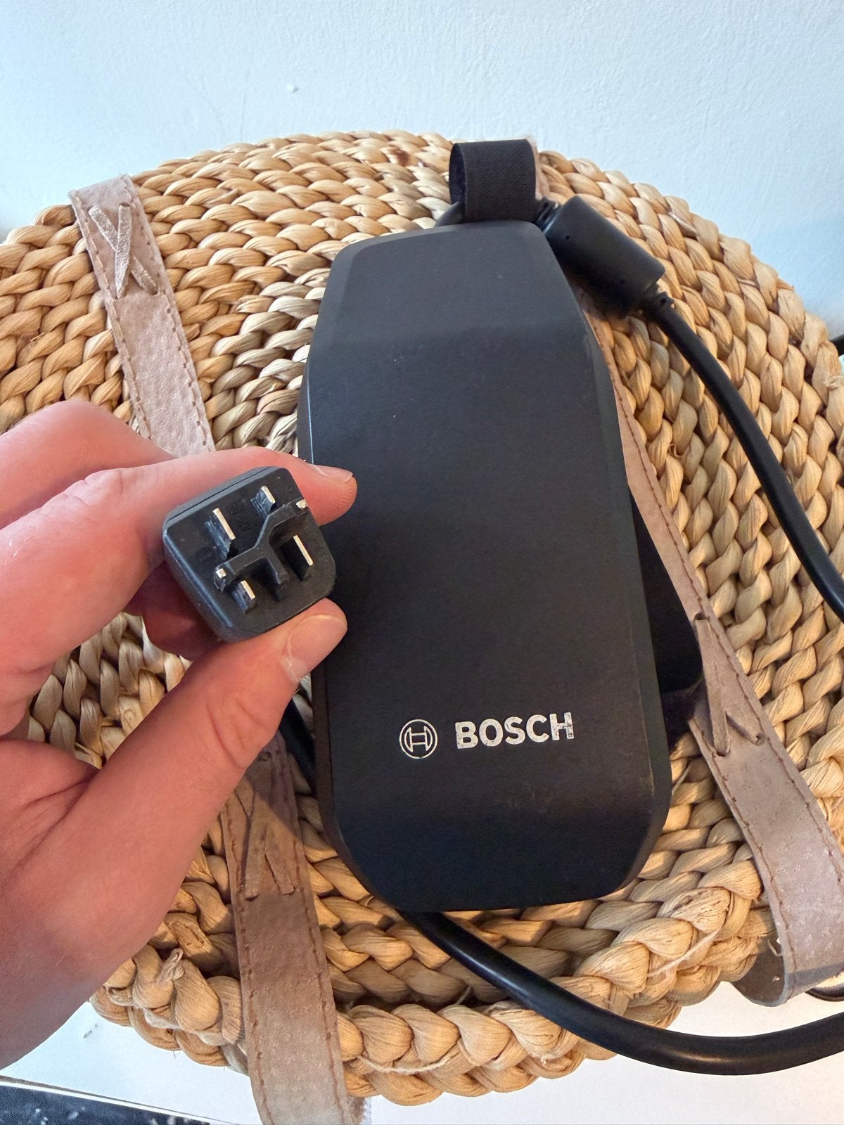 Bosch eBike Acculader BPC3200 2A, Ophalen of Verzenden, Gebruikt