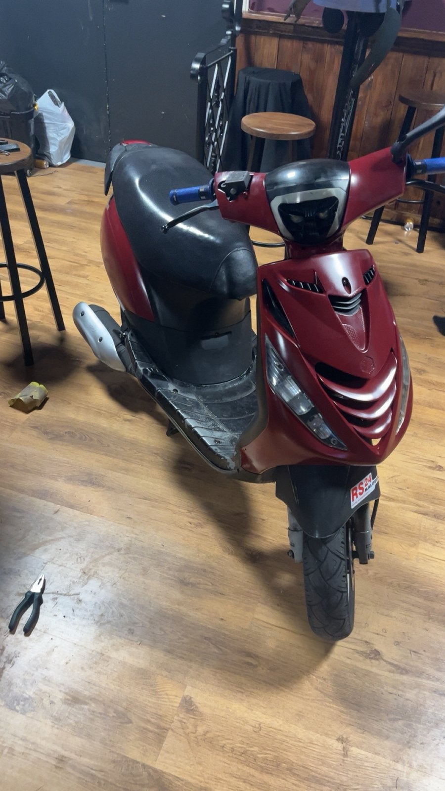 Piaggio zip  70 cc, Fietsen en Brommers, Ophalen of Verzenden, Zo goed als nieuw, Benzine, Zip