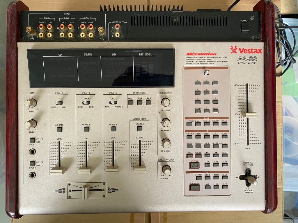 Vestax AA-88 bijzonder & zeldzaam apparaat., Ophalen of Verzenden, Gebruikt, Draaitafel, Overige merken