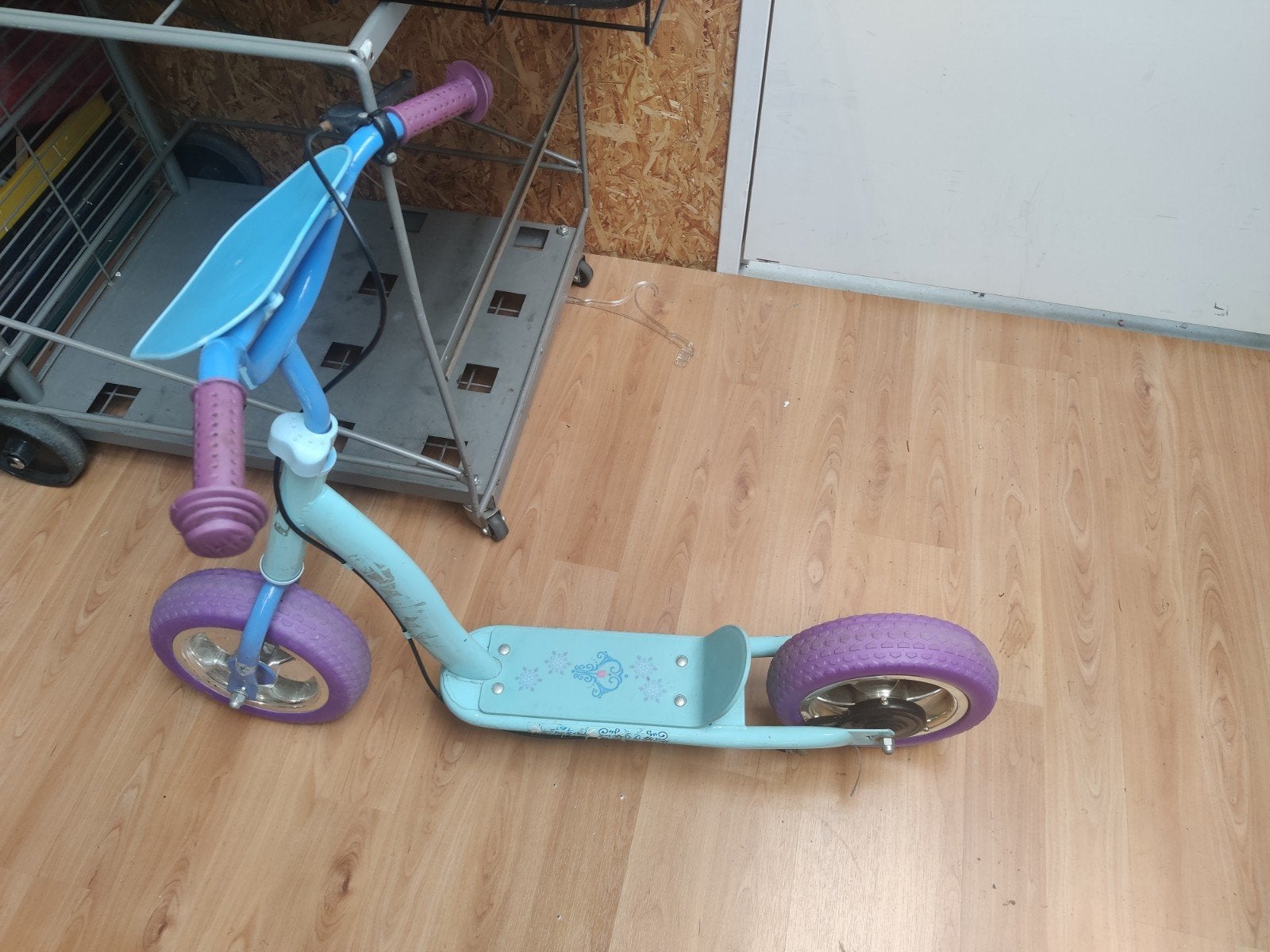 Kinderstep met grote wielen - Blauw/Paars, Ophalen of Verzenden, Gebruikt, Gewone step, Onbekend