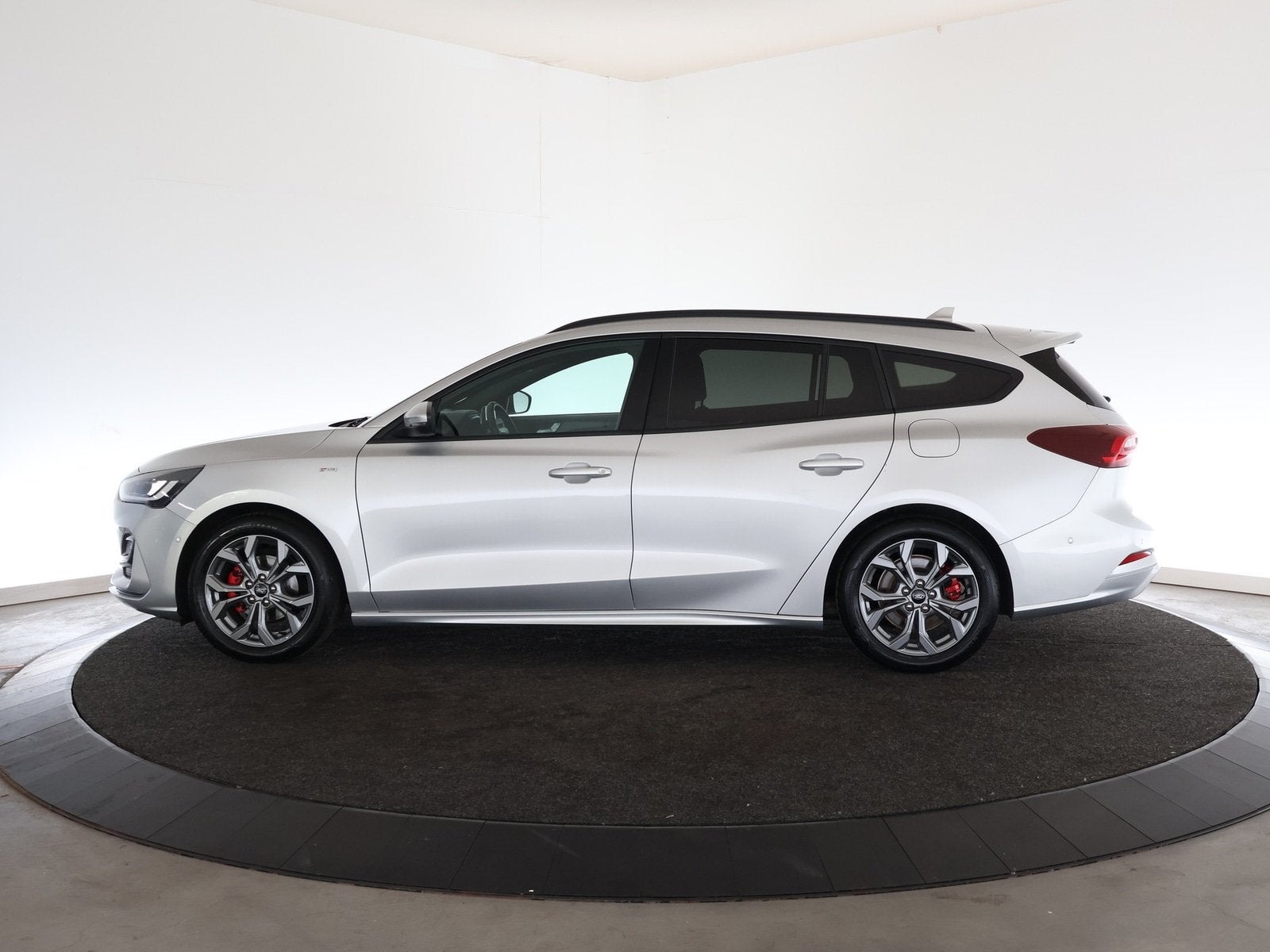 Ford FOCUS Wagon 1.0 EcoBoost Hybrid ST Line Style | Winter, Auto's, Focus, Stof, Gebruikt, Automatische klimaatregeling