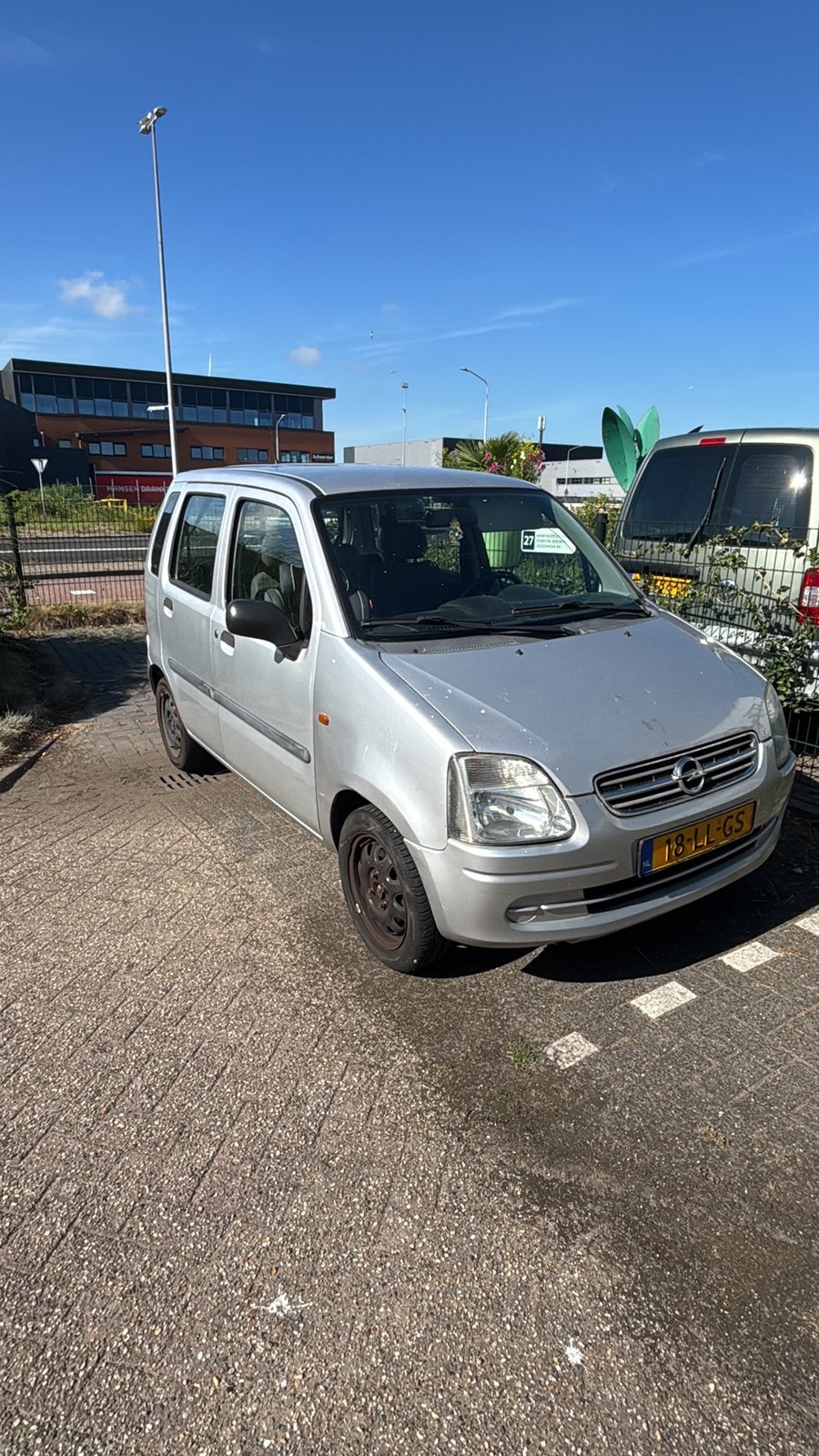 Opel Agila 1.0 I 12V 2003 Grijs, Auto's, Opel, Voorwielaandrijving, 31 €/maand, 58 pk, 973 cc