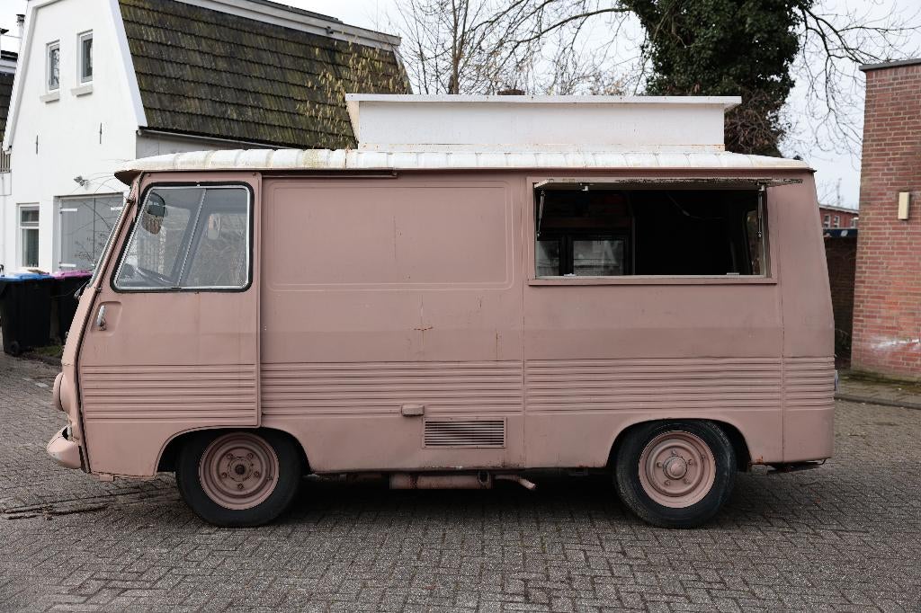 Peugeot J7 1977 Volledig opgeknapt ,direct inzetbaar,rijdend, Origineel Nederlands, Handgeschakeld, Particulier, Onderhoudsboekje
