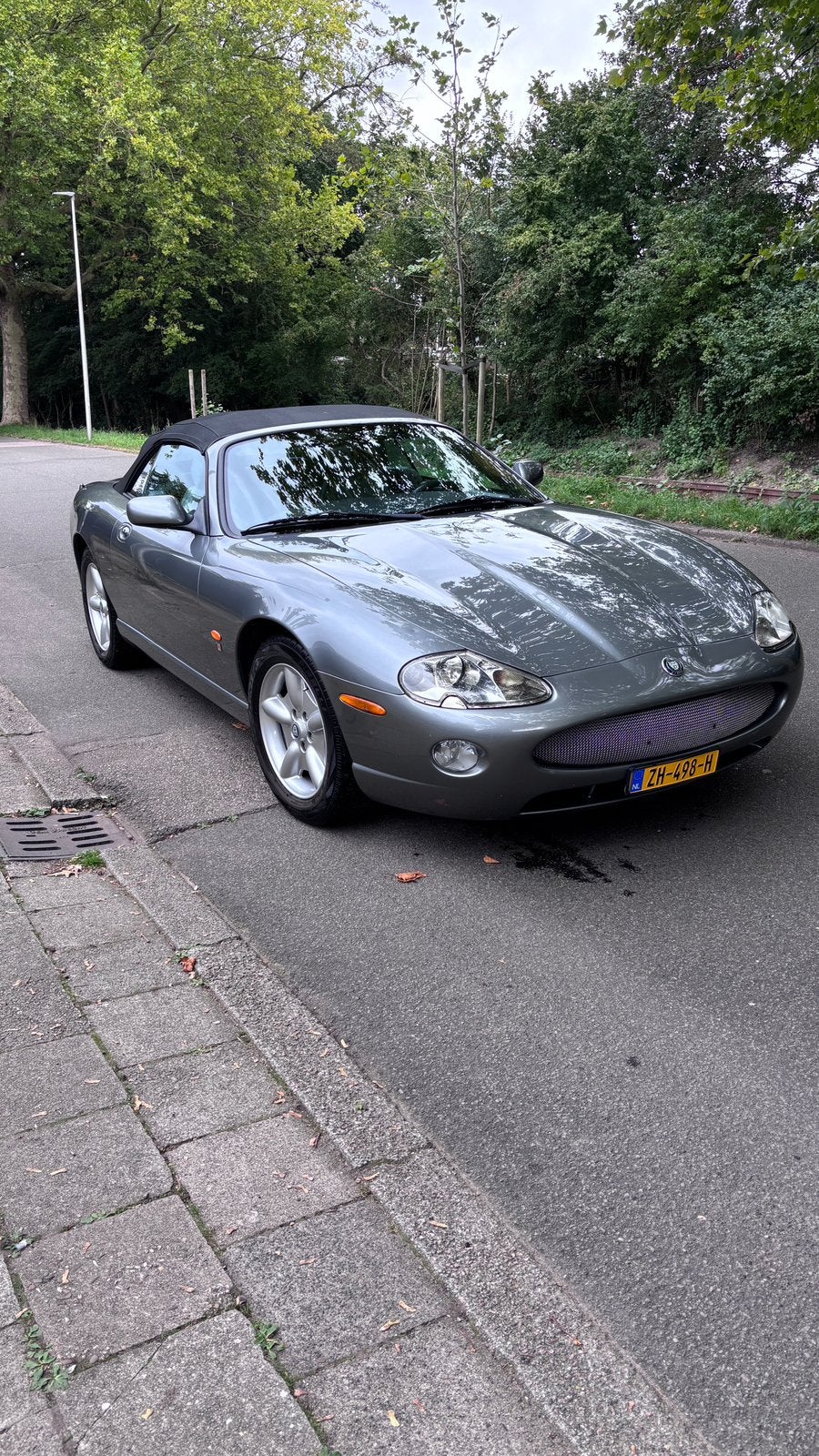 Jaguar XK8 4.2 Cabrio 2006 nwe APK, Auto's, 8 cilinders, Cabriolet, 4 stoelen, Leder