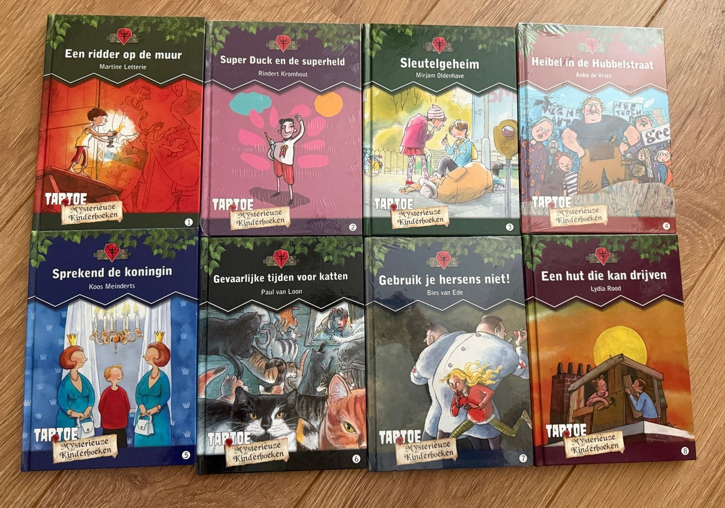 Taptoe Mysterieuze Kinderboeken - Complete Set (8 boeken), Ophalen of Verzenden, Zo goed als nieuw, Fictie algemeen