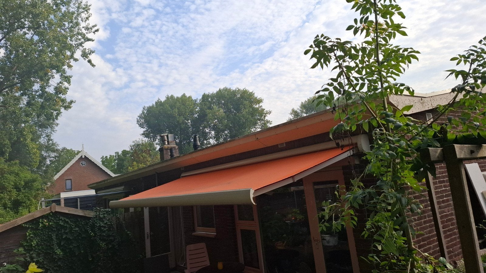 Grote elektrische zonneluifel 540 x 180 cm