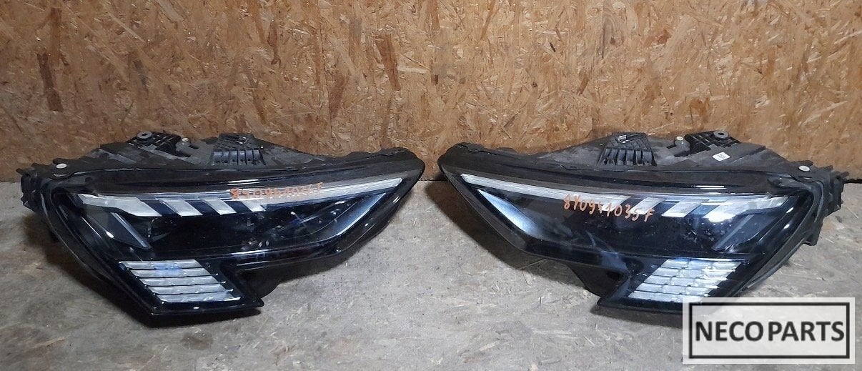 AUDI A3 RS3 8Y MATRIX LED KOPLAMPEN ORIGINEEL COMPLEET, Auto-onderdelen, Verlichting, Audi, Gebruikt, Ophalen of Verzenden
