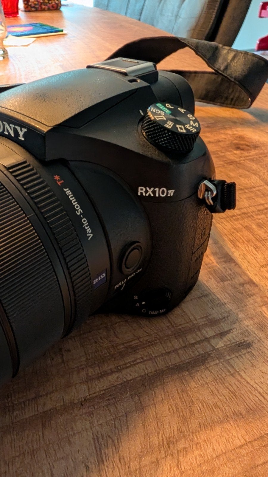 Sony RX10 IV Bridgecamera met 24-600mm lens en accessoires, Audio, Tv en Foto, Fotocamera's Digitaal, Geheugenkaart, Ophalen of Verzenden