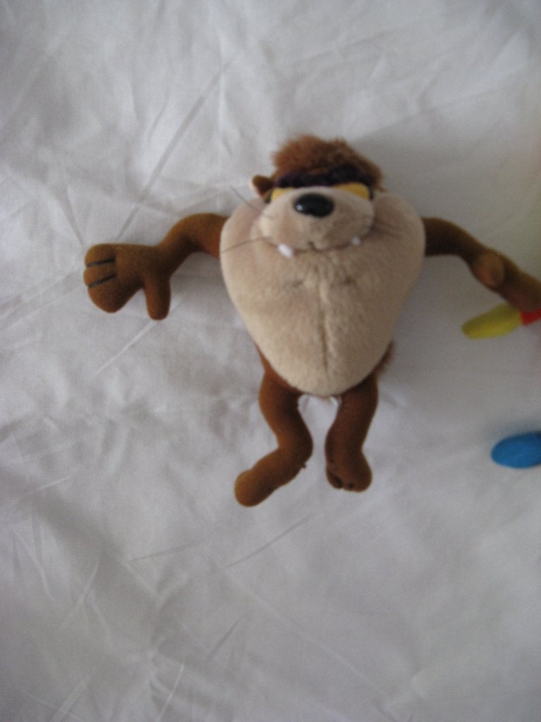 Tazmanian devil donald duck=18 cm groot en een bij, Ophalen of Verzenden, Zo goed als nieuw, Overige typen