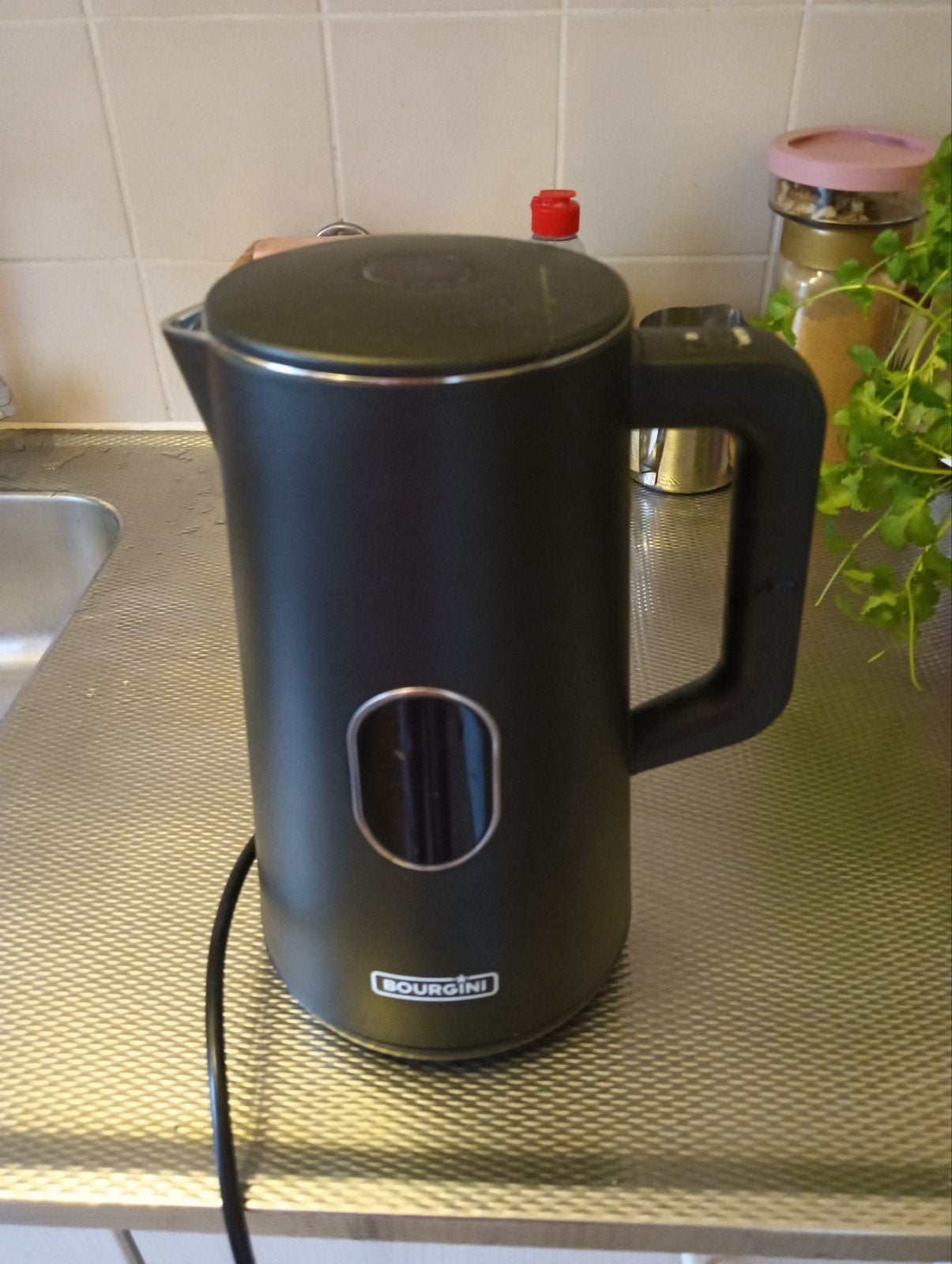 BOURGINI Waterkoker Zwart - 1.5L, Draadloos, RVS, Witgoed en Apparatuur, Waterkokers, 1 tot 2 liter, Ophalen of Verzenden, Zo goed als nieuw