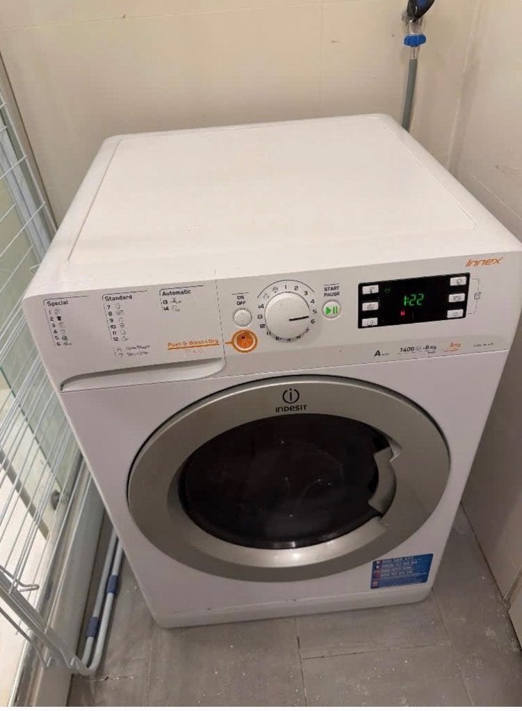 Washing machine Indesit, Ophalen, Gebruikt, Handwasprogramma, Voorlader