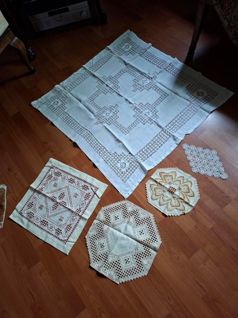 5 stuks handgemaakte kleedjes, Ophalen of Verzenden