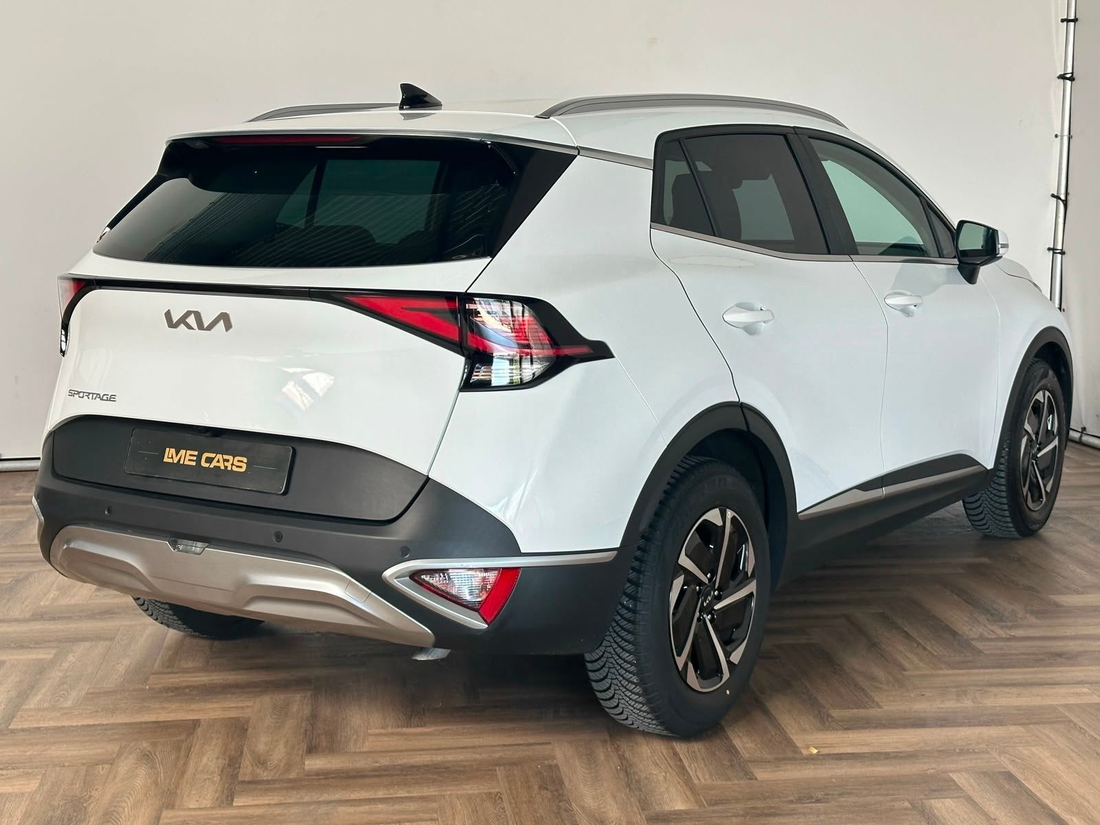 Kia SPORTAGE 1.6 T-GDi MHEV ComfortLine|INCL BTW|HAND|INRUIL, Auto's, Voorwielaandrijving, Dealer onderhouden, Gebruikt, 4 cilinders