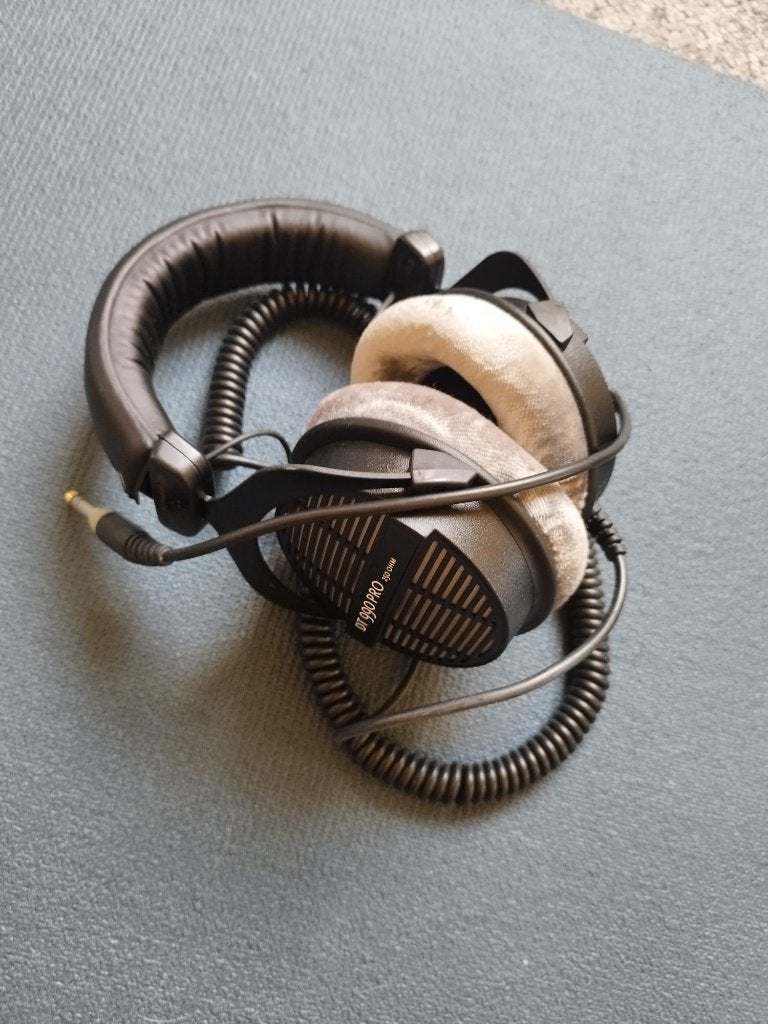 Beyerdynamic DT 990 PRO, Audio, Tv en Foto, Beyerdynamic, Ophalen of Verzenden, Zo goed als nieuw, Zwart