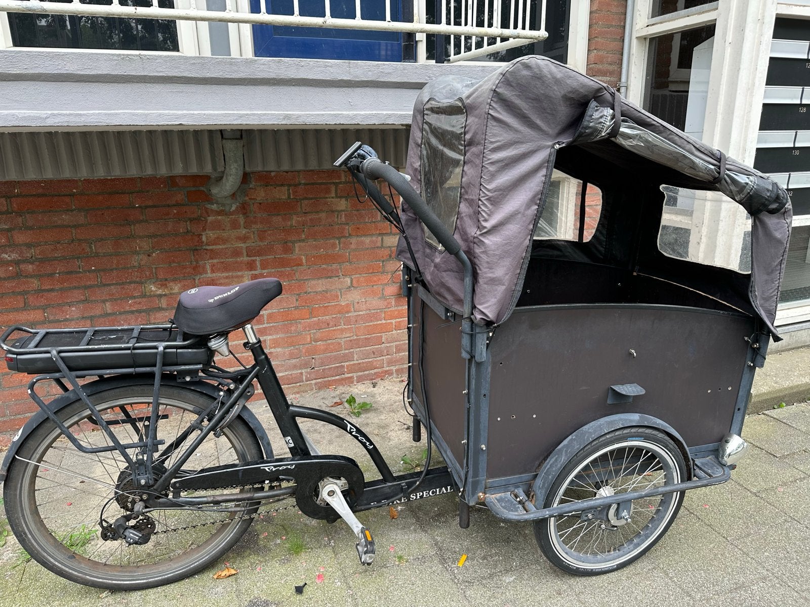 Elektrische troy bakfiets met huif - Ideaal voor kinderen!, Fietsen en Brommers, Gebruikt, Elektrisch, 2 kinderen, Trommelrem