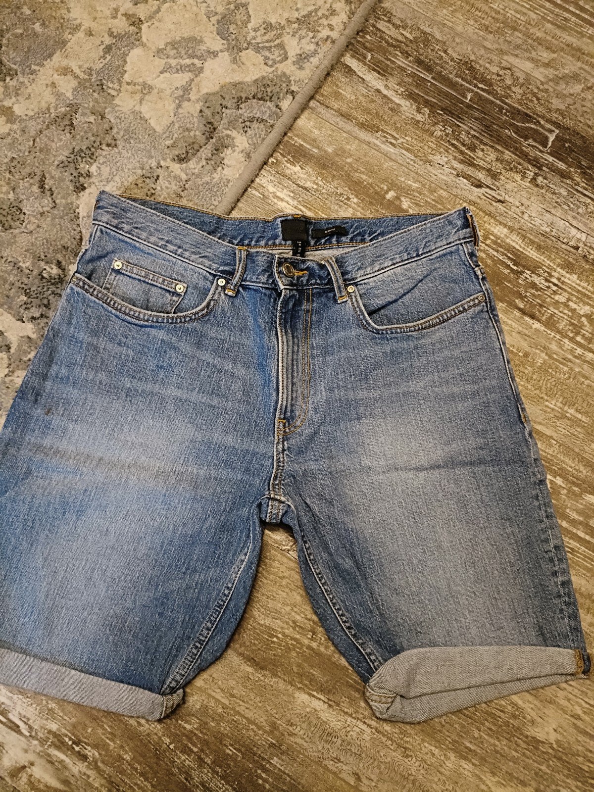 H&M Slim Fit Jeans Shorts - Maat 32, Blauw, W32 (confectie 46) of kleiner, Ophalen of Verzenden, Zo goed als nieuw