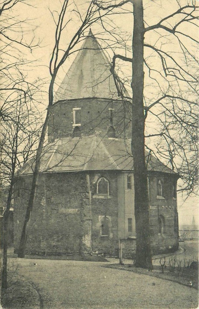701-372-021 Nijmegen Kapel Valkhof, Verzamelen, Ansichtkaarten | Nederland, Verzenden, Voor 1920, Gelderland