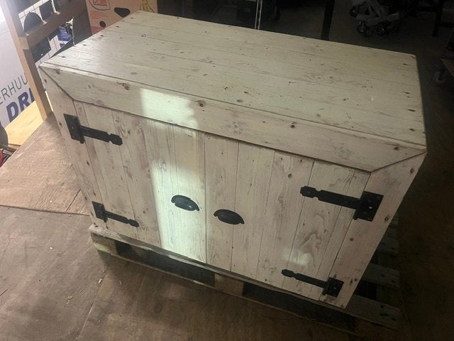 oud kastje te koop, Huis en Inrichting, Kasten | Overige, Ophalen