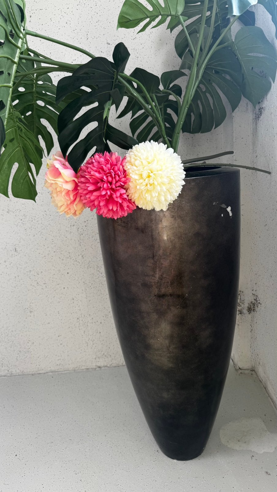 Grote decoratieve vloervaas met kunst planten, Huis en Inrichting, Kamerplanten, Ophalen, Halfschaduw, Minder dan 100 cm