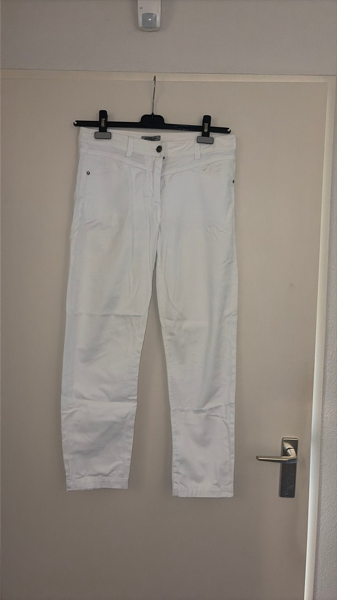 Mooie witte broek maat 38 merk Bandolera, Kleding | Dames, Ophalen of Verzenden, Gedragen, Wit, W30 - W32 (confectie 38/40)