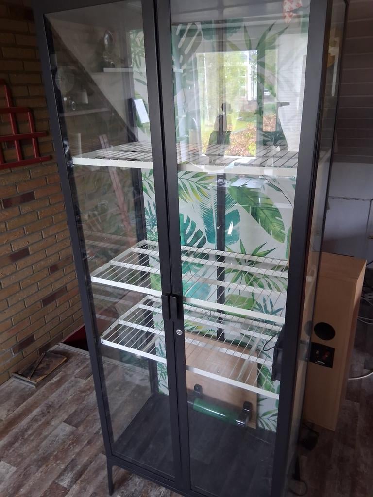 IKEA Milbo vitrinekast omgebouwd tot plantenkas, Ophalen, Gebruikt
