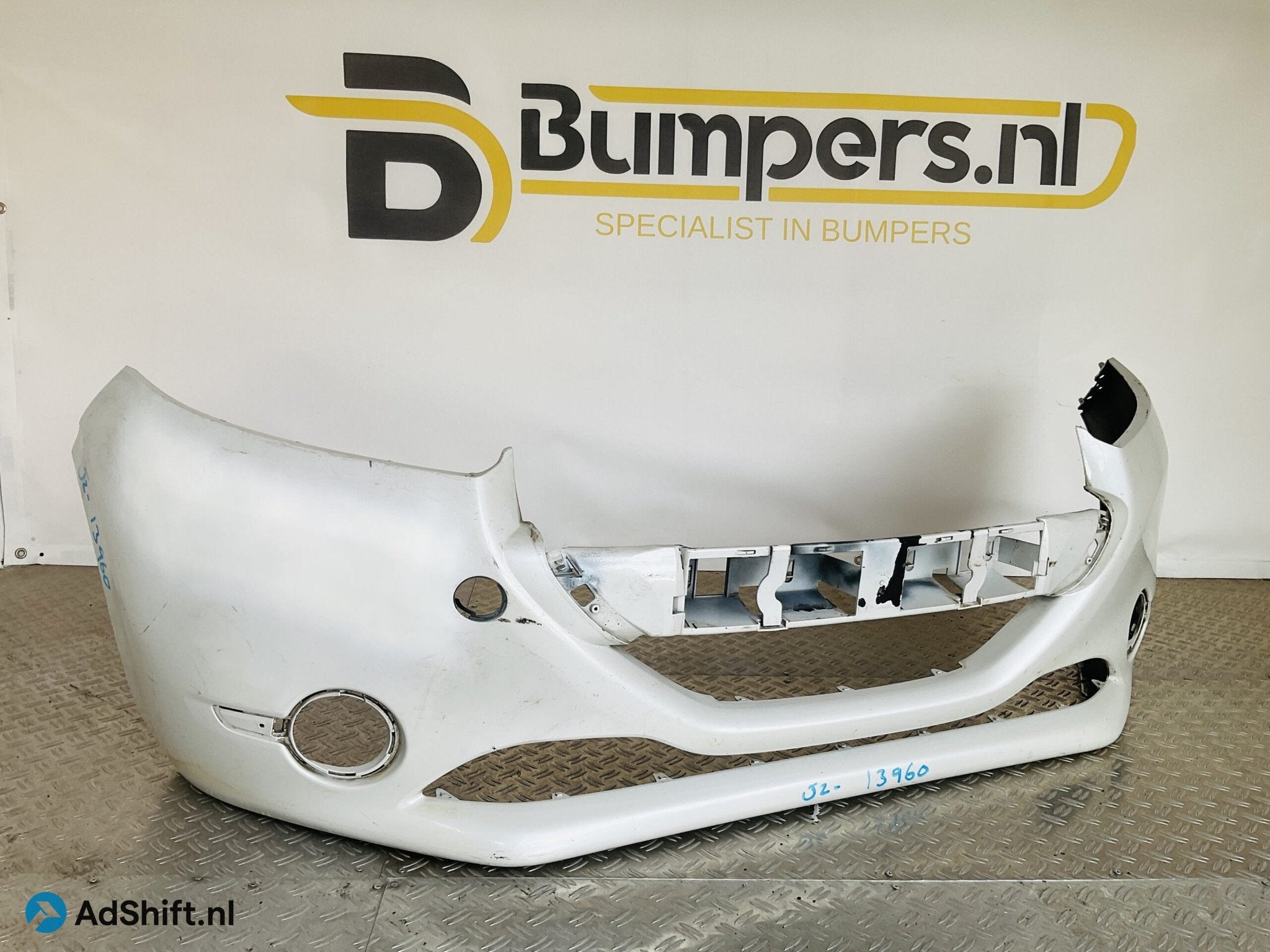 Bumper Peugeot 208 12-16 967279447700 Voorbumper 2-J2-13960z, Auto-onderdelen, Carrosserie en Plaatwerk, Bumper