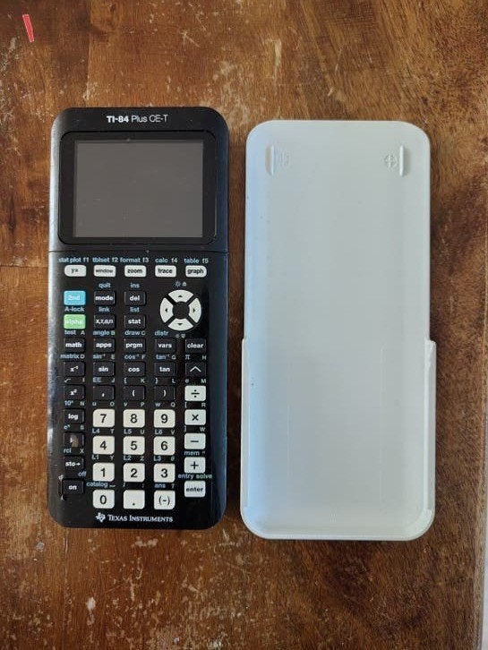 Texas Instruments TI-84 Plus CE-T – €55, Ophalen of Verzenden, Grafische rekenmachine, Zo goed als nieuw