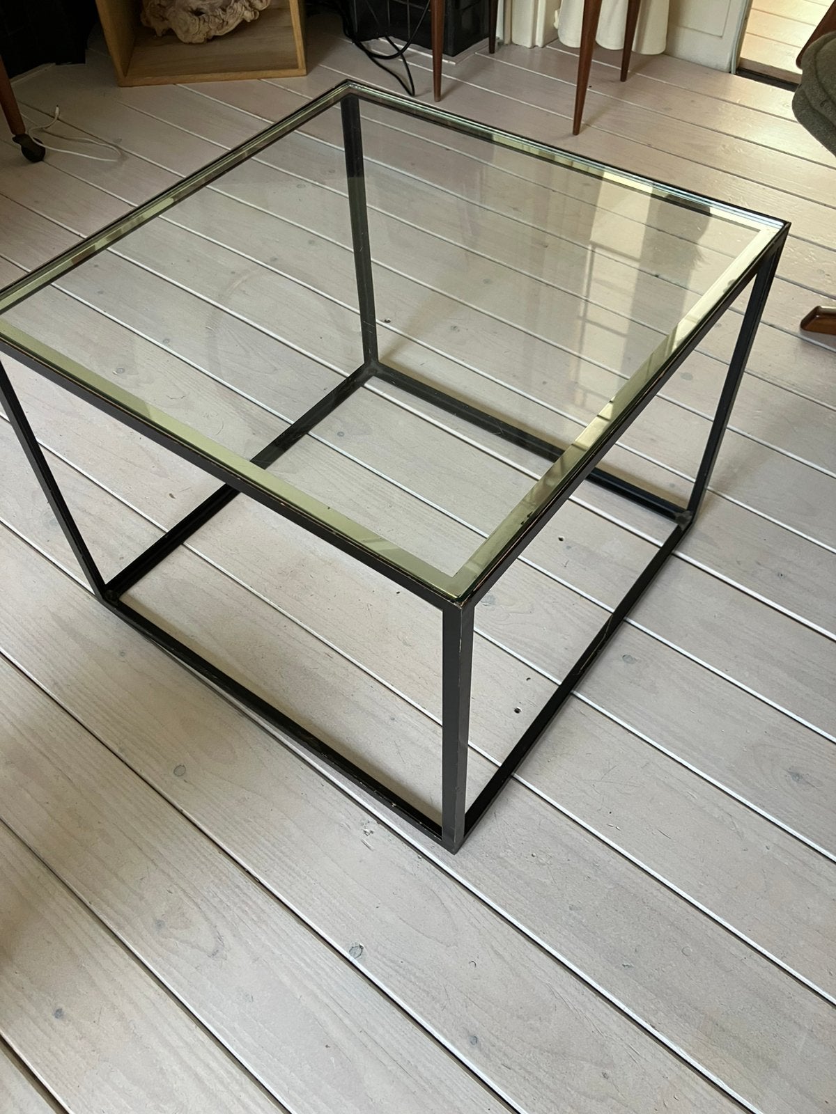 Vintage design tafel. Minimalistisch design, Huis en Inrichting, Tafels | Salontafels, Ophalen, Zo goed als nieuw, Rechthoekig