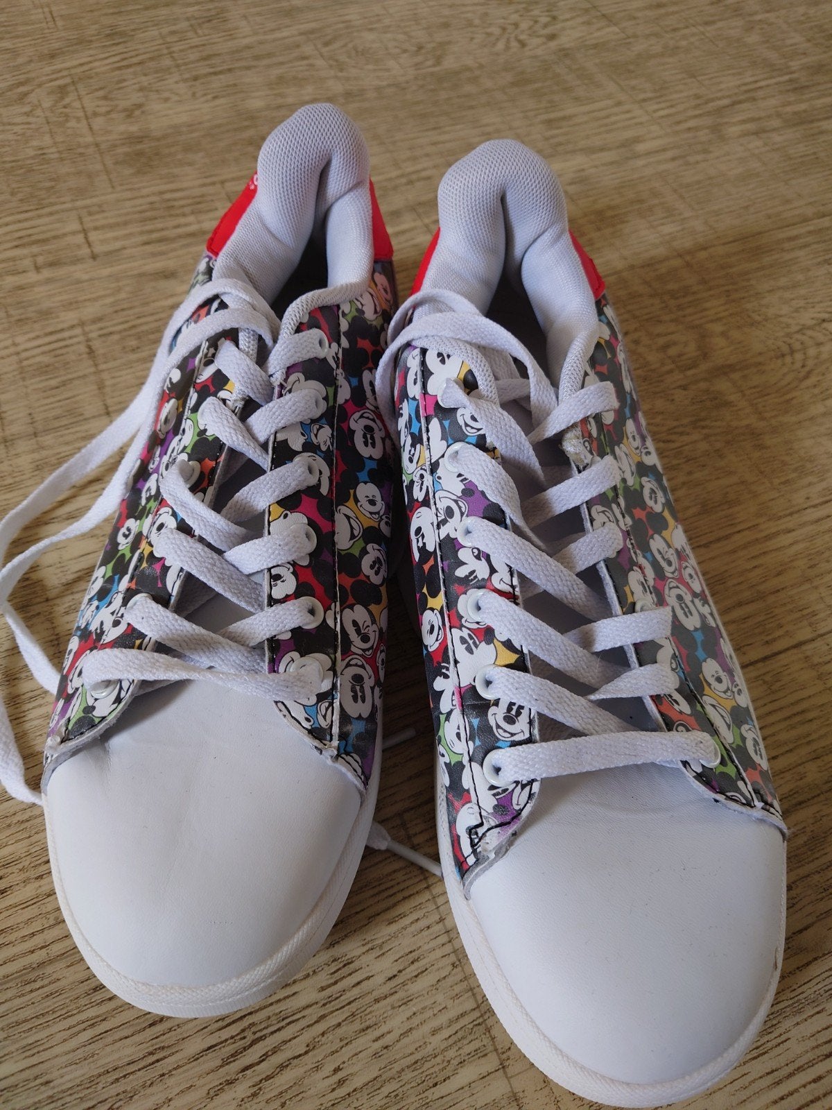 Disneyland Mickey Mouse sneakers maat 41, Kleding | Dames, Disneyland, Ophalen of Verzenden, Zo goed als nieuw, Sneakers of Gympen