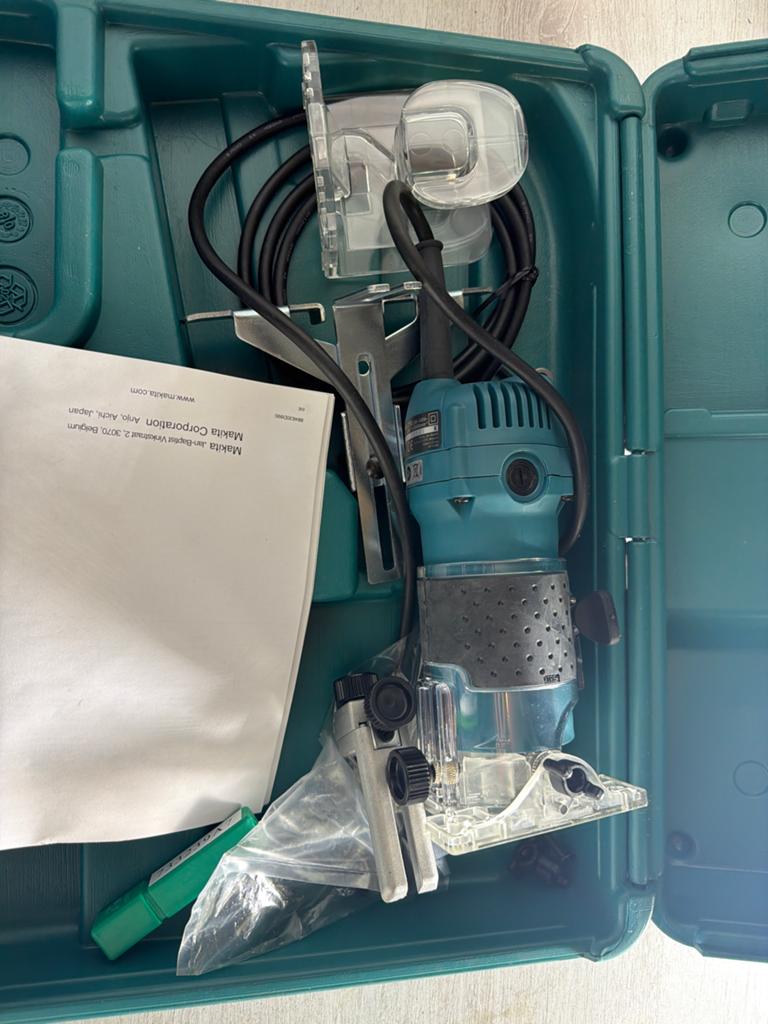 Makita Bovenfrees/kantenfrees, Ophalen of Verzenden, Nieuw, Boormachine