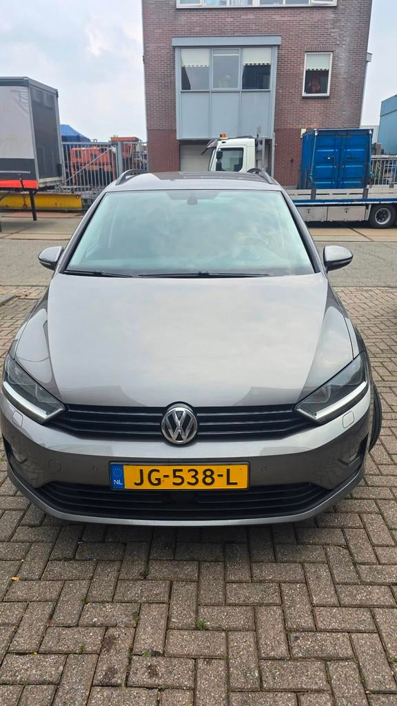 Volkswagen Golf Sportsvan 1.6 TDI Highline, Auto's, Gebruikt, Euro 6, 4 cilinders, Golf Sportsvan
