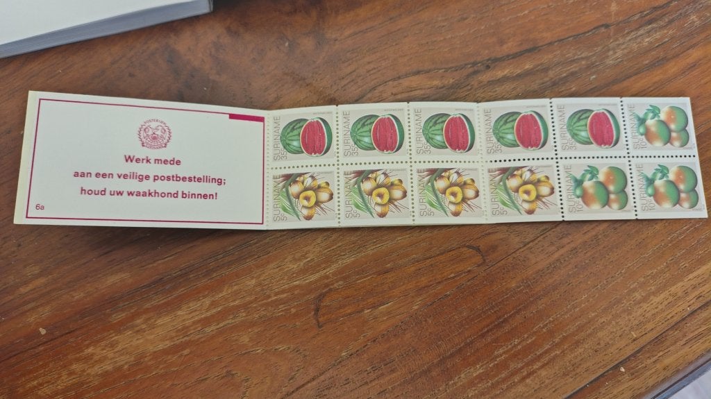 Postzegelboekje Suriname, Ophalen of Verzenden, Postfris