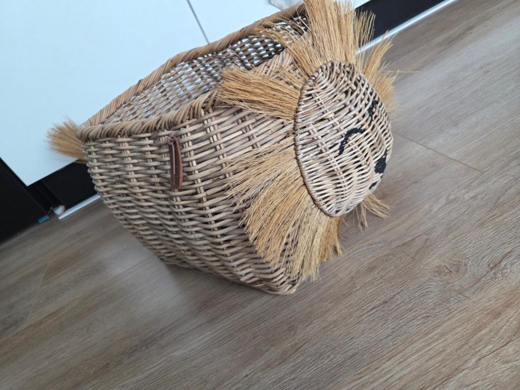 Riviera maison mand, leeuw, Ophalen, Gebruikt, Rond, Riet