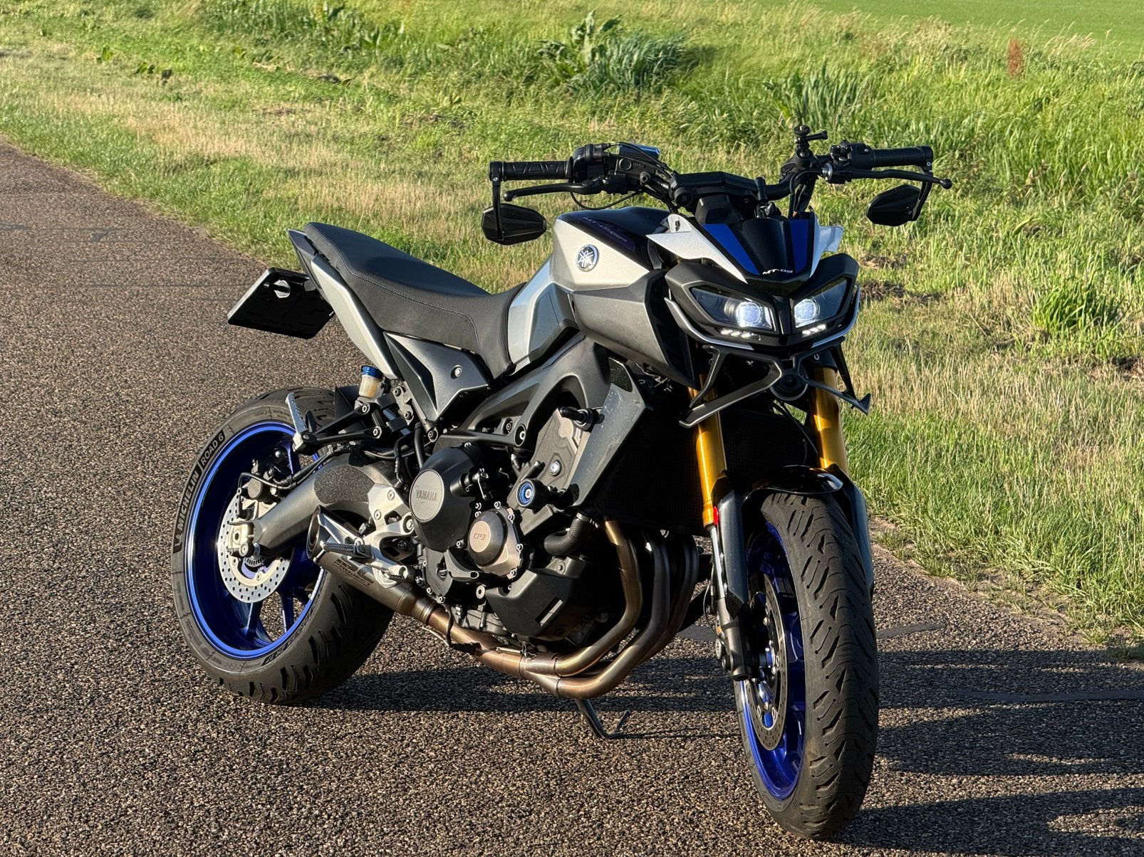 Yamaha MT09 SP | SC Project | Ohlins | Bar end, Ophalen of Verzenden