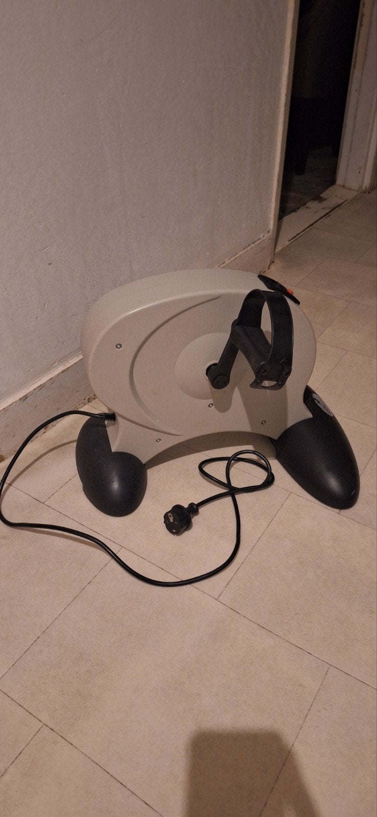 Powerpeak Mini-Bike - Compacte Hometrainer, Sport en Fitness, Fitnessapparatuur, Ophalen, Kunststof, Gebruikt, Hometrainer