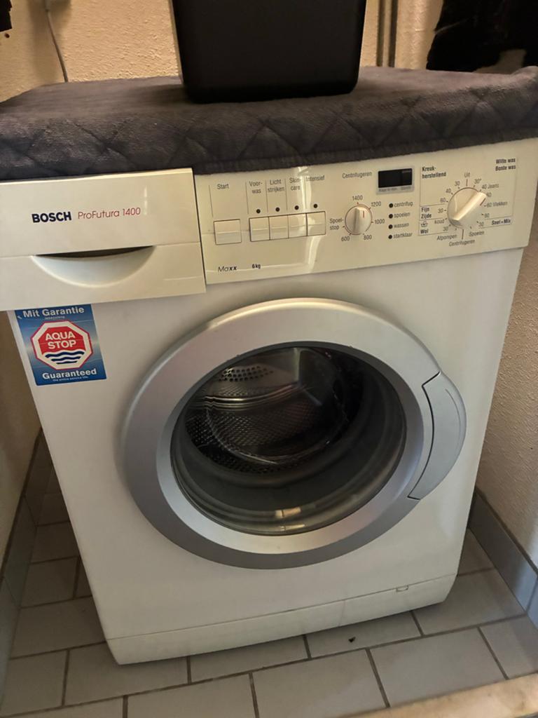 Bosch ProFutura 1400 Wasmachine - 6kg, 1400 toeren, Witgoed en Apparatuur, Ophalen, 1200 tot 1600 toeren, Gebruikt, 4 tot 6 kg