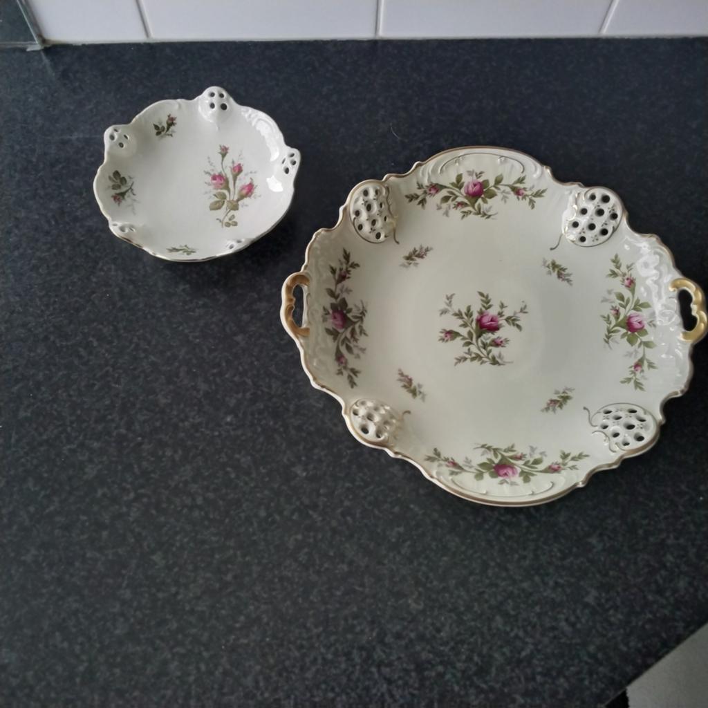 2 prachtige rosenthal  schalen, Huis en Inrichting, Keuken | Servies, Ophalen of Verzenden, Overige stijlen, Glas, Schaal of Schalen