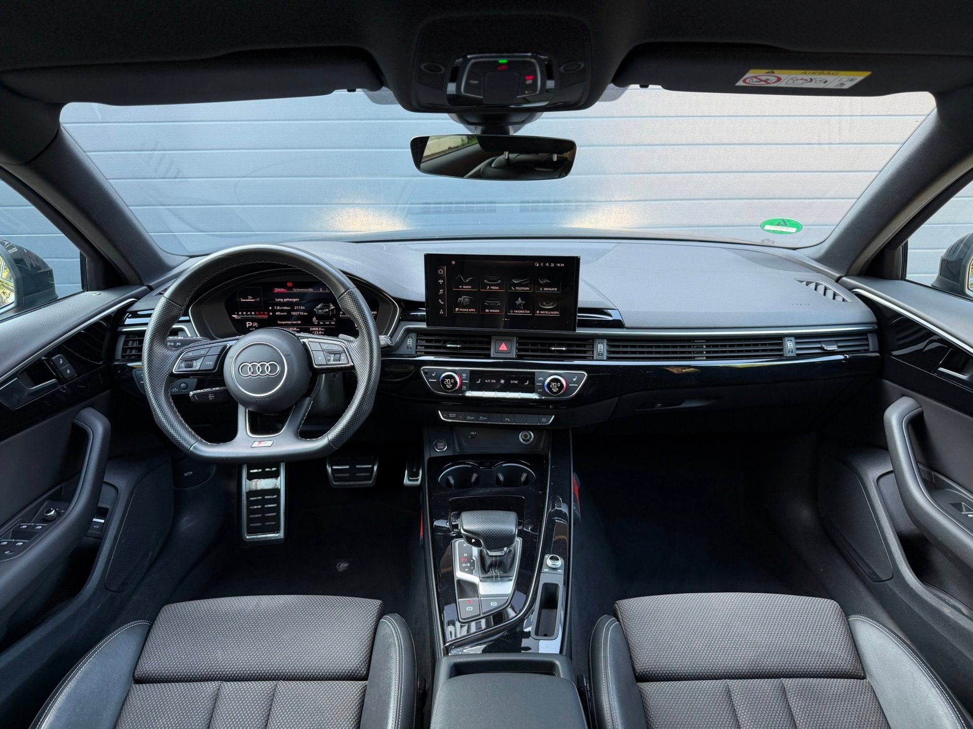 Audi A4 Avant 35 TFSI S edition | Matrix | Carplay | LED, Auto's, Audi, Dealer onderhouden, Gebruikt, 4 cilinders, Cruise Control