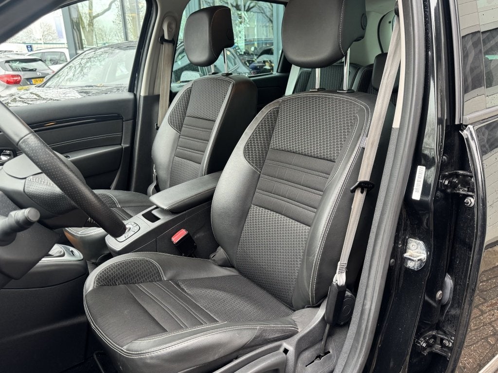 Renault Scénic 1.2 TCe Bose (bj 2015), Voorwielaandrijving, Euro 5, Gebruikt, 1295 kg