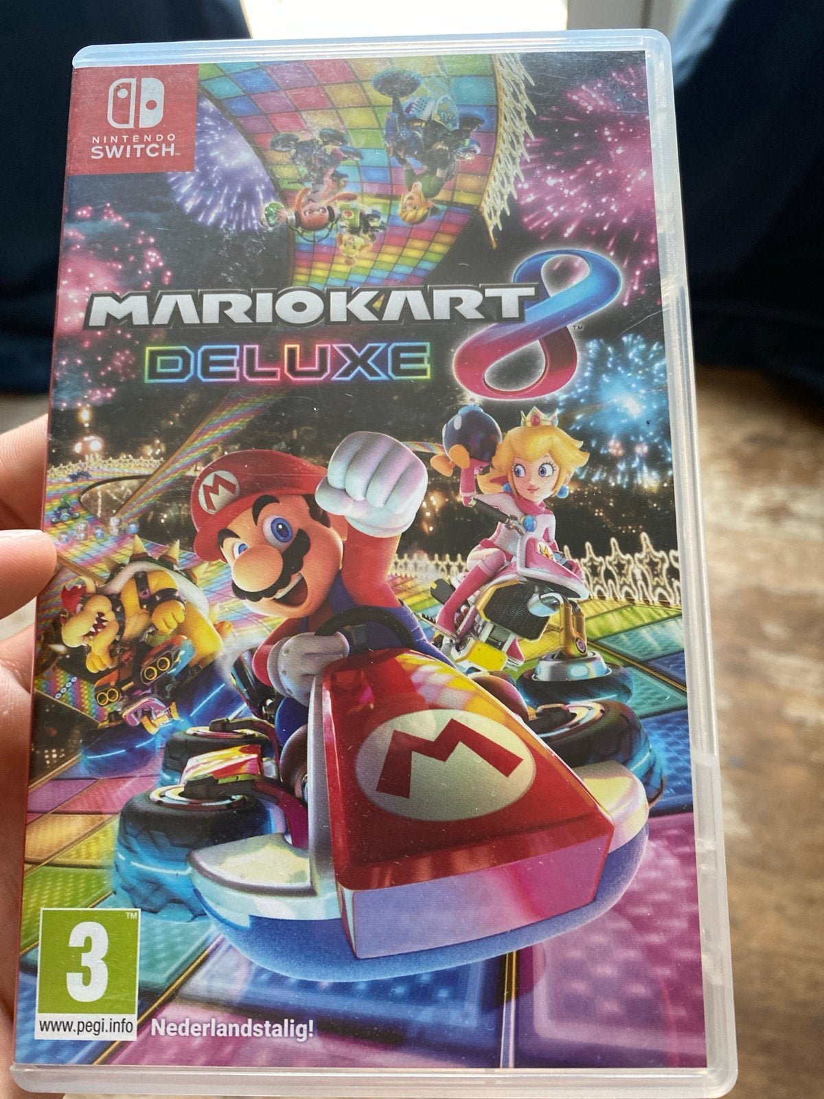 Mario Kart 8 Deluxe Nintendo Switch - Zo goed als nieuw, Spelcomputers en Games, Games | Nintendo Switch, Ophalen, Racen en Vliegen