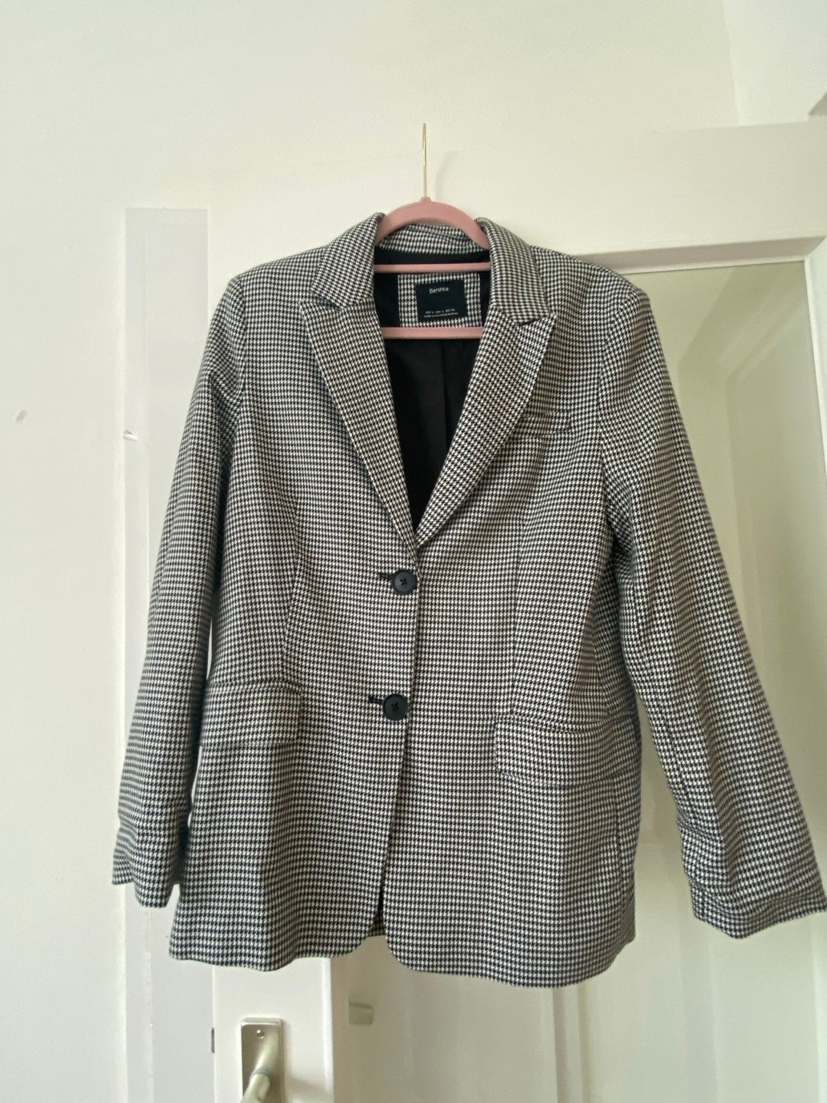 Bershka blazer met pied-de-poule print, Kleding | Dames, Ophalen of Verzenden, Zo goed als nieuw, Maat 36 (S), Zwart
