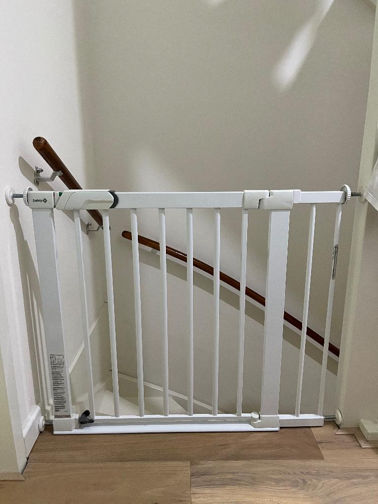 Safety 1st u-pressure flat step traphekje incl verlengstuk, Kinderen en Baby's, Traphekjes, 100 tot 115 cm, Ophalen of Verzenden